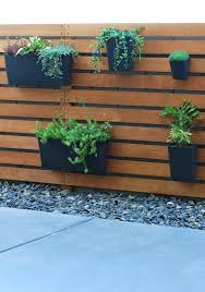 Diy Wood Slat Garden Wall With Planters