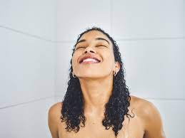 how often to wash curly hair schedule
