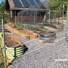 Solar Electric Garden Fence Kit To