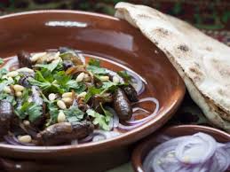 lebanese sausages braised with