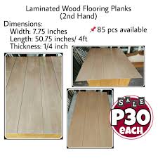 laminated wood flooring planks