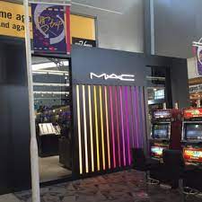 mac cosmetics 10 reviews las vegas