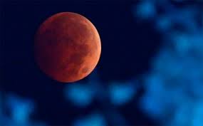 La luna, la tierra y el sol se alinearán el fin de semana, el único eclipse lunar total de este año y el próximo. La Luna De Sangre Profecia Del Final De Los Tiempos Noticias Templarios
