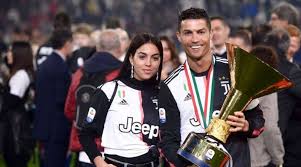 Despite being the world amateur for 55 weeks, he has beaten all odds to become a great professional player. Cristiano Ronaldo Net Worth Kids And Team Buzzwonder