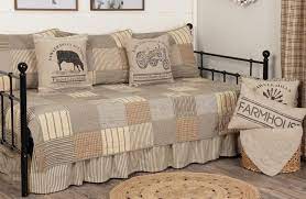 A Trundle Bed Look Like A Couch