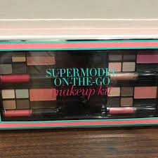 secret supermodel on the go makeup kit