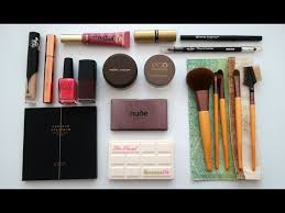 minimalist makeup collection 2017