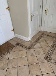 bm clic gray with tan brown floor tiles