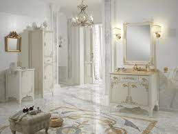 Badezimmer.de ist der kürzeste weg zu ihrem traumbad. Badezimmer Mobel In Barock Stil Mit Prachtigen Ornamenten