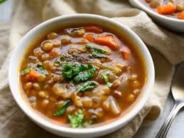 easy lentil soup super delicious