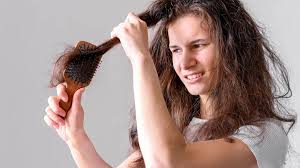 avoid frizzy hair after hair wash