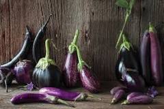 How do I tell if eggplant is bad?