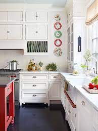 White Cottage Kitchen Ideas