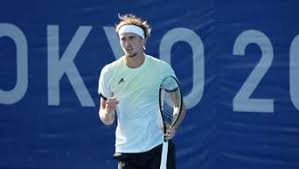 He has an older brother mischa who was born nearly a decade earlier and is a professional tennis player as well. Sd9hfsxnbfvx M