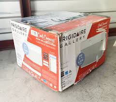 Frigidaire Ffra0622u1 250 Sq Ft Window Air Conditioner White