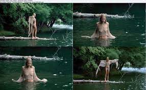 Naked Jaime King in Happy Campers < ANCENSORED