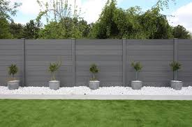 13 Incredible Garden Fence Ideas Uk