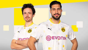 Choose the classic yellow home jersey as worn at signal iduna park or support die borussen on their travels with the latest away and. Borussia Dortmund Unveil Two Puma Cup Kits For 20 21 Soccerbible