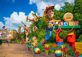 toy story land review disney tourist