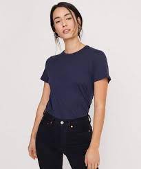 The model size is 48. Pin By Tanxzan On Fashion Ideas Basic Tee Shirt Shirt Outfit Women Navy Tee Outfit