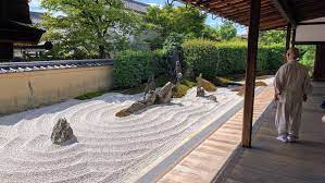 Beautiful Japanese Zen Rock Gardens