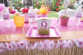 9th birthday party table decor credit