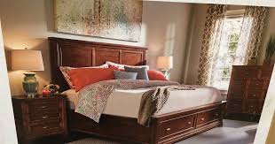 Universal Furniture Broadmore Queen Bed