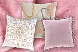 12 best throw pillows to complete any