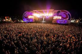 It is an annual festival which in 2016, three million people attended. Donauinselfest Wiens Sommer Festival Bimbimbikes