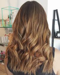Dirty blonde hair is all about getting those contrasting tones looking flawless. 60 Looks With Caramel Highlights On Brown And Dark Brown Hair