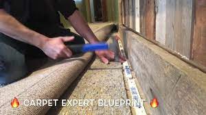🔥 How To Stretch Loose Carpet 🔥 - YouTube