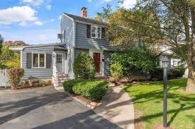 39 nathaniel rd winchester ma 01890