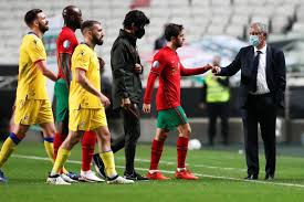 Enjoy your viewing of the live streaming: Fernando Santos Explains Diogo Jota Decision After Portugal Fall To France