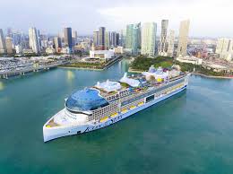 largest cruise ship arrives in miami