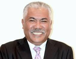 Mohd Arif Ab Rahman. &quot;Beliau berpengalaman luas dalam bidang pengurusan kewangan, pembangunan serta pengurusan di peringkat kerajaan negeri serta pihak ... - 4af080732a854e938435ca9277019f4d