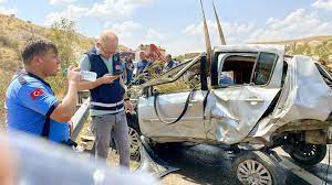 Gaziantep- Nizip Otoyolu'nda feci kaza: 16 ölü, 21 yaralı var - Yeni Şafak
