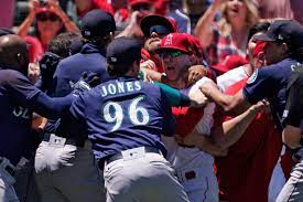 Angels-Mariners brawl results in 12 ...