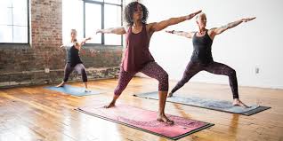 how to choose a yoga mat rei expert