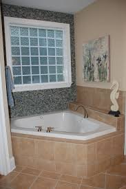 Glass Tile To Accent Garden Tub