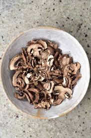how to dry mushrooms in oven or