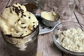 Sift flour, salt, and 3/4 cups sugar together. Make Ahead Protein Brownies 100 Calorie Mason Jar Brownies Low Calorie Ice Cream Recipe Protein Brownies Quest Protein Powder Recipes