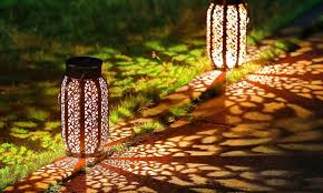 Best Outdoor Floor Lamps For Your Patio