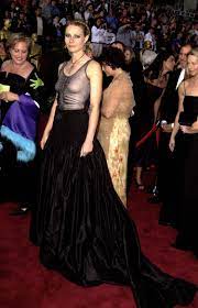 2002 oscars gown