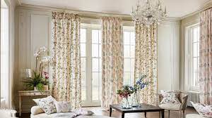 choosing the colour of your curtains