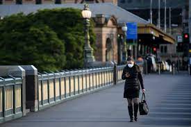 Melbourne university students kicked off campus. Two Weeks Of Mandatory Masks But A Record 725 New Cases Why Are Melbourne S Covid 19 Numbers So Stubbornly High