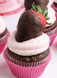 chocolate covered strawberry cupcakes