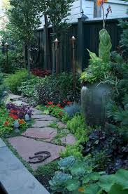 Side House Garden Projects With Walkway