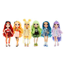 Doll collectors appreciated a variety of detailed dolls outfits, colorful hair and excellent price for fashion dolls. Rainbow High Fashion Doll Sunny Madison Smyths Toys Uk