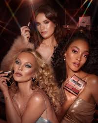 charlotte tilbury holiday 2022 caign