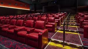 These luxurious recliners are cozy, comfortable and spacious, adjustable to multiple positions and include padded footrests. Amc Movie Theaters Are Trying To Increase Sales With Recliner Chairs Quartz